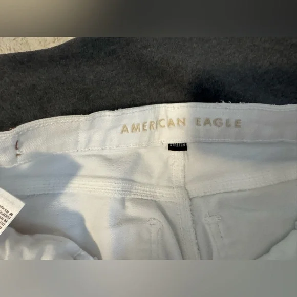 American Eagle White Jeans - Picture 4 of 8